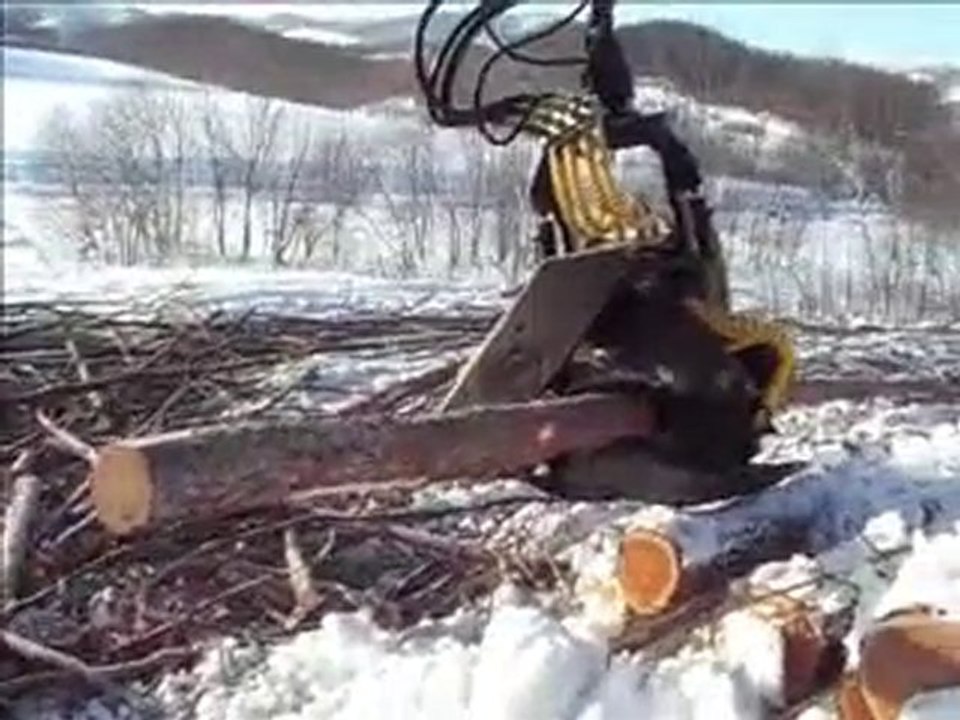 AFM 60 Combi on Caterpillar