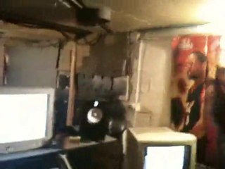 The best feat Soldats 2 banlieues - planter la tente