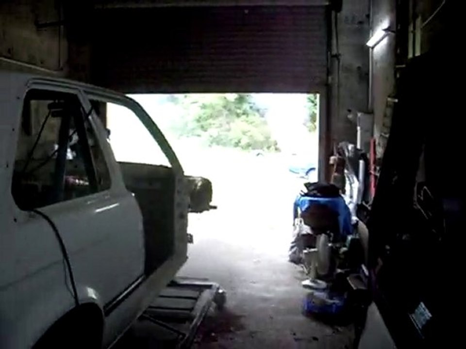 lancé avec coffre bmw