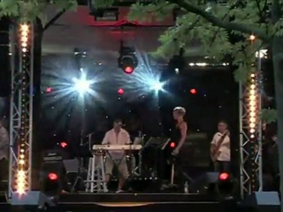 Re-Play aux Fêtes de Genève 2009.mp4