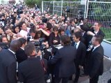 Michael Douglas et Alain Delon sur le tapis rouge à Cannes