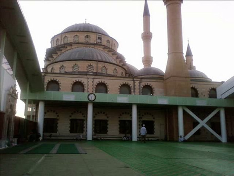 menzıl ilahiler,videolar www.canmedinem.net s veysel ekınci