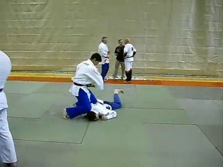 Acción jeje Que nunca nos falte el humor..xD