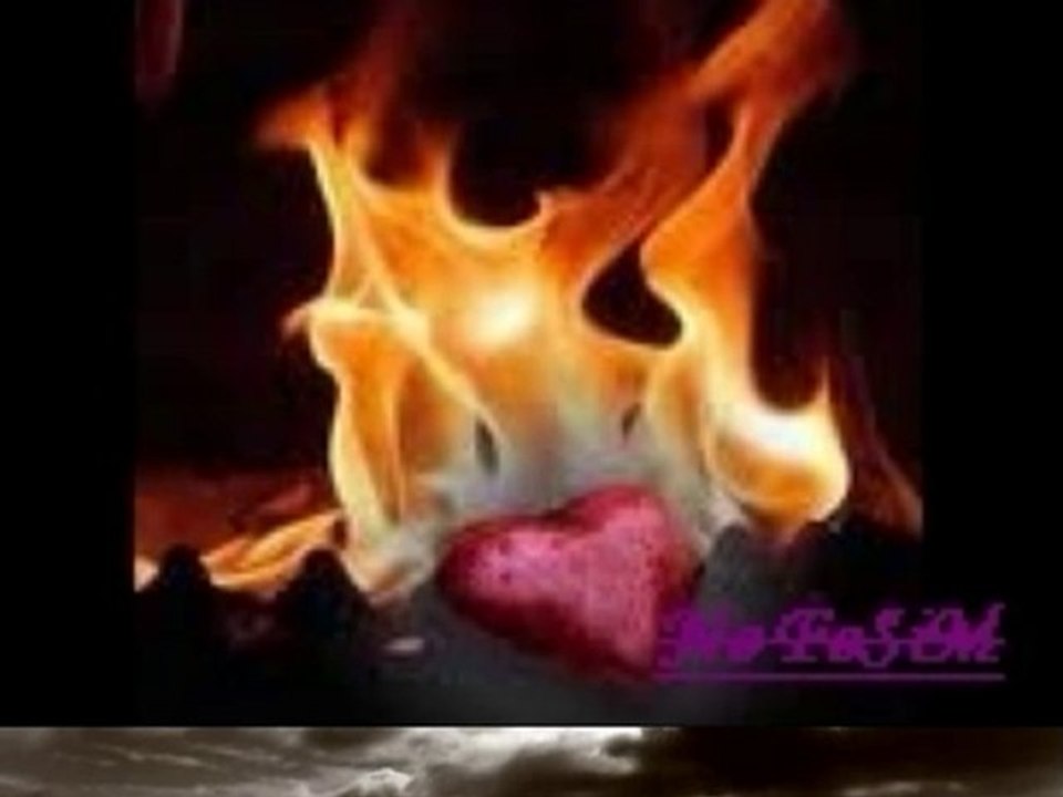 Zeki Müren Ne cıkar bahtımızda ayrılık varsa yarın