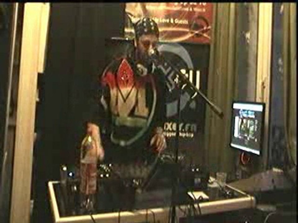 Selecta Diddy Love mix 06.05.10 mixey.fr (badman thunes 2)