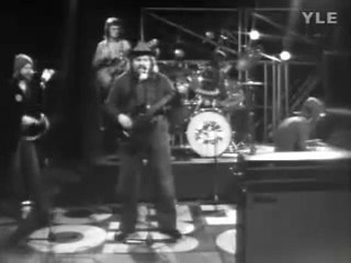 Eero_ Jussi _ The Boys_ Juhlimaan _ Rip It Up (live 1974)