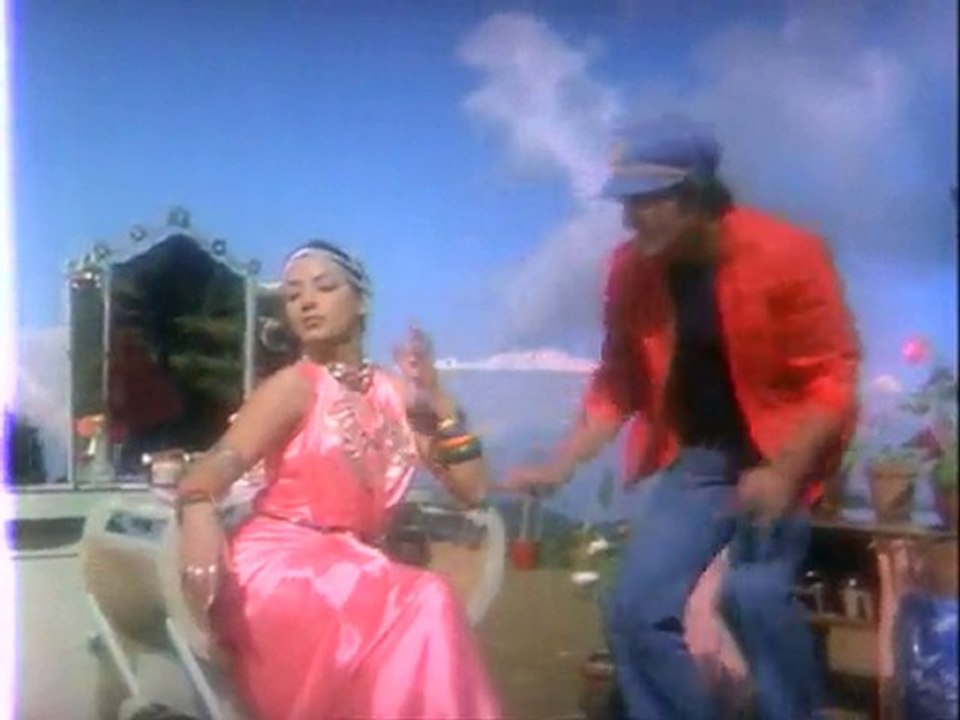 Lahu ke do Rang - Muskurata Hua
