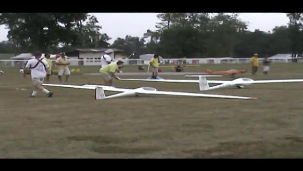 Féria des Grands Planeurs - EAUZE 2010  (Bande Annonce)