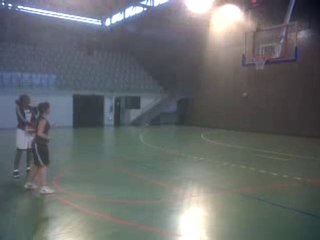 Tir à 3pts avec rebond