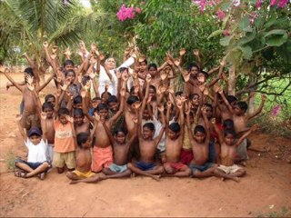 DIABY DOUA "Kure Manante" "La guerre c'est pas bon"