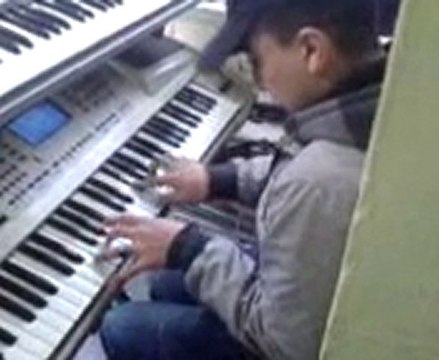 GrUp ŞuRuP 2 (TeKiN KaNdEmİr) By_TeLcEkEr