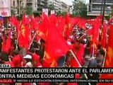 Continúan protestas en Atenas contra medidas económicas