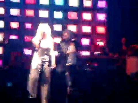 Ajda Pekkan-Vitrin- 7Tepe Spring Fest '10