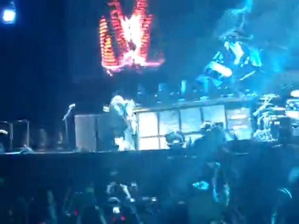 Thunderstruck -   AC DC - София 14.05.2010г.