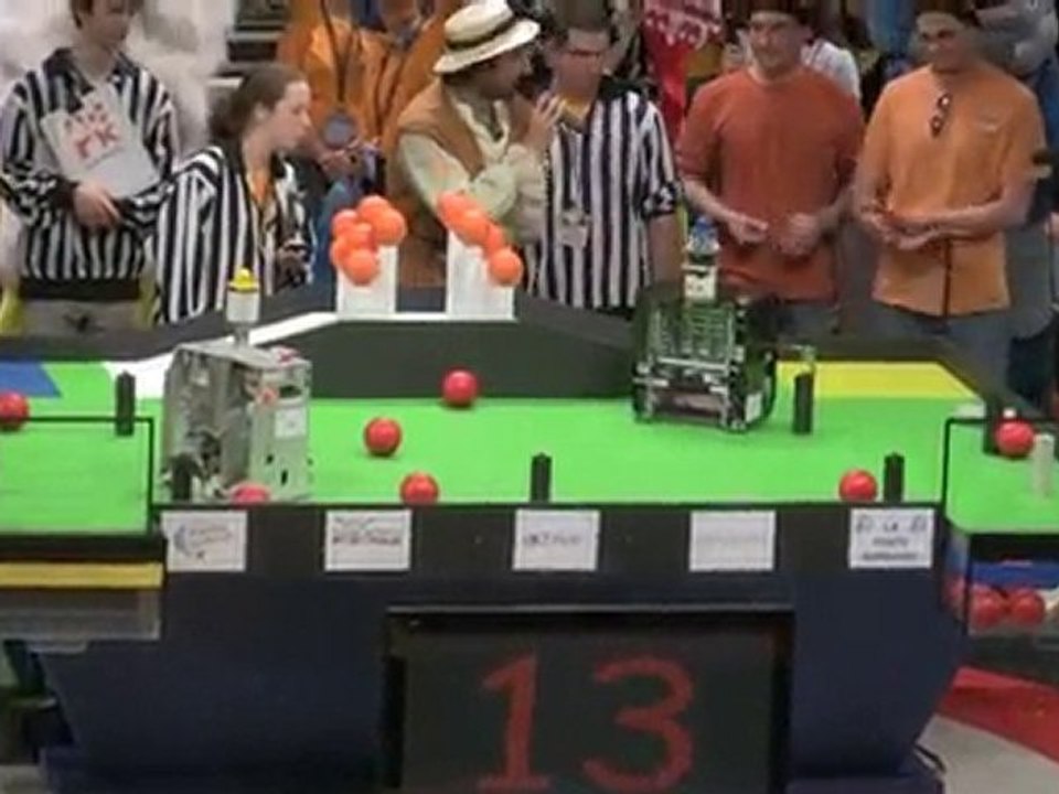 Eurobot 2010 finale France Microb / UART 2ème manche
