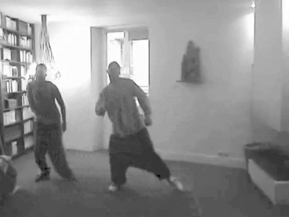 Paris Damn Flashmob : Battle Of The SeXes !!! Chorégraphie E