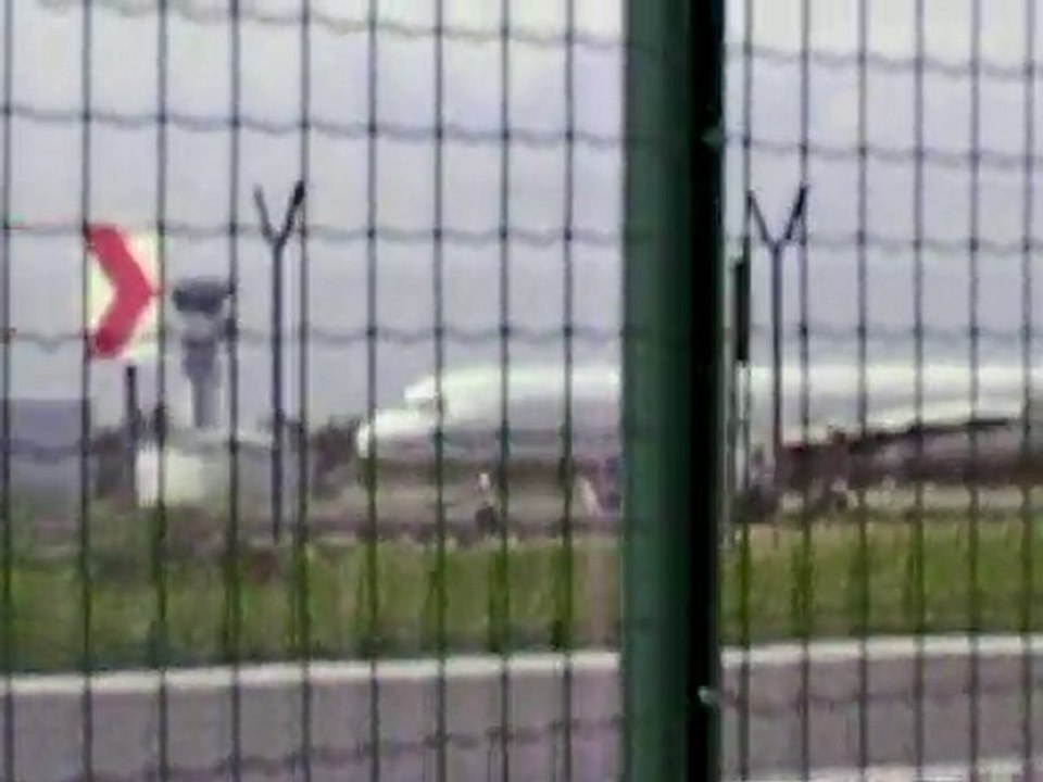 Zia et les avions...