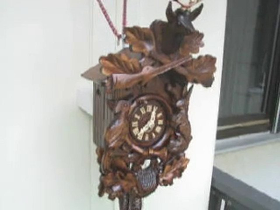 733 German cuckoo clock hunting style