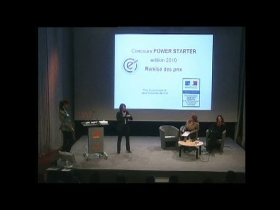 CYBERELLES POWER STARTER Valérie Dagand