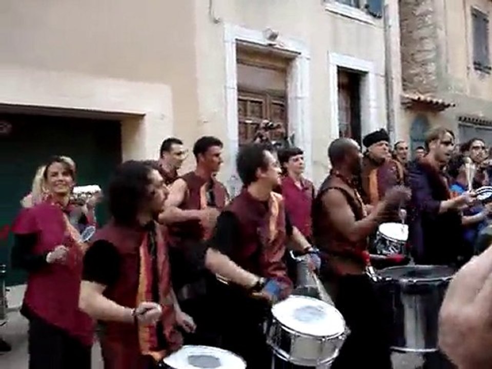sol y fiesta ...le groupe des tambours ...