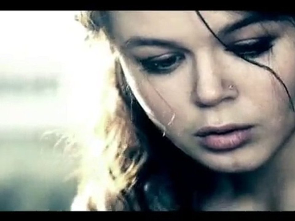 Алина Гросу feat. ЛИОН - Мелом на асфальте