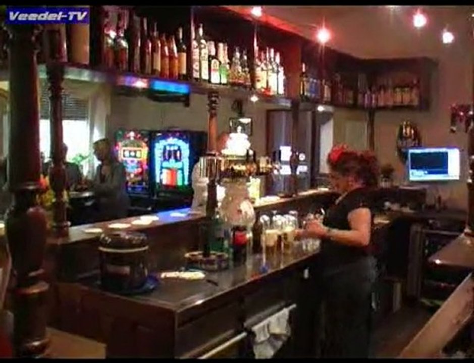 Damen-Fussball-Lunke