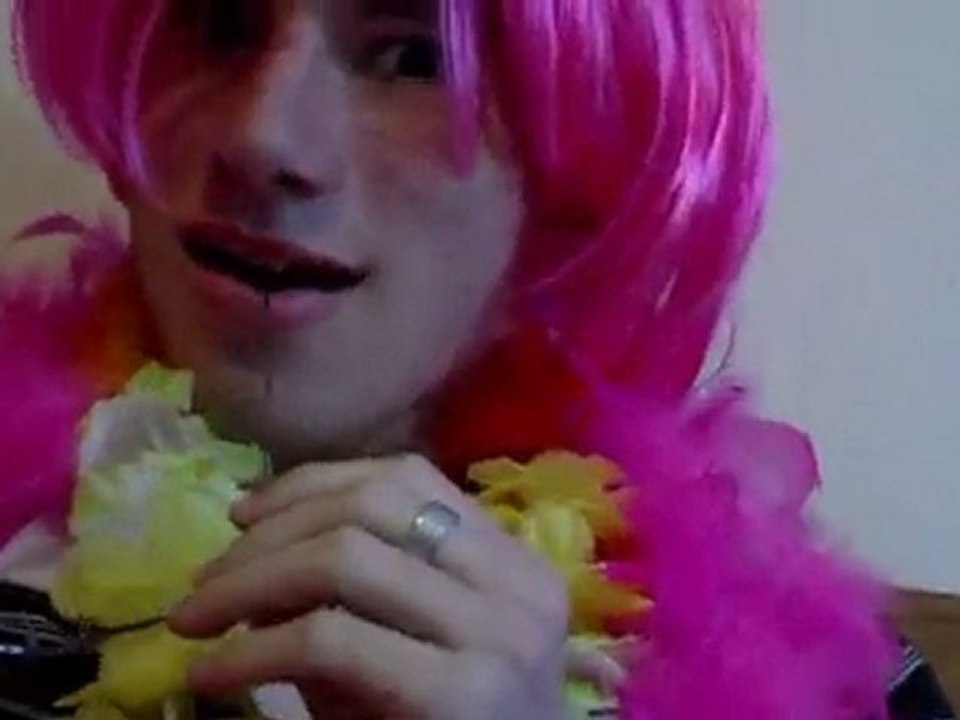 Télé-daubée n°4 : Pub .. hot