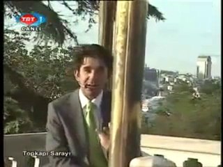 Öyle bir ben ki gelen kapına; Baştan - başa sen.