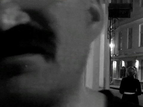 Ночь. Улица. Фонарь. Айн.