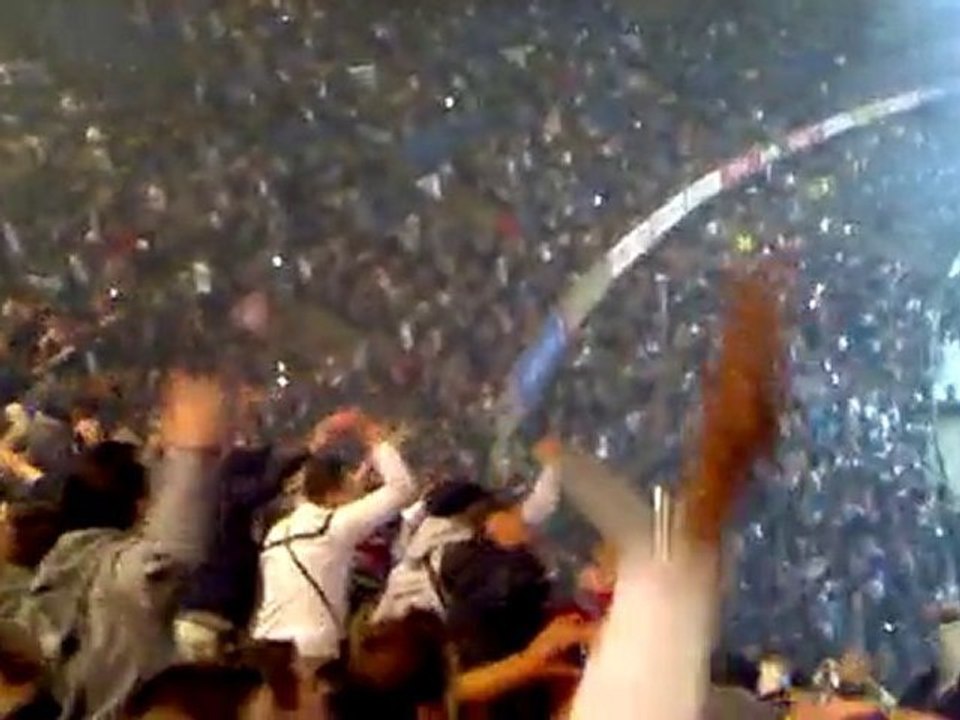 le parc en colére , laissez nos tribunes , PARIS C'EST NOUS