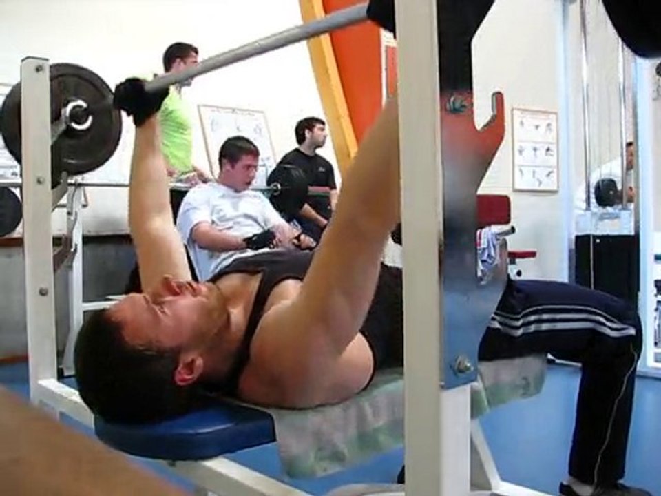 1ere serie, 5reps a 115kgs (pdc 73,4)