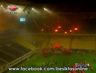 Takımını Seven Bir Grup Taraftar X)