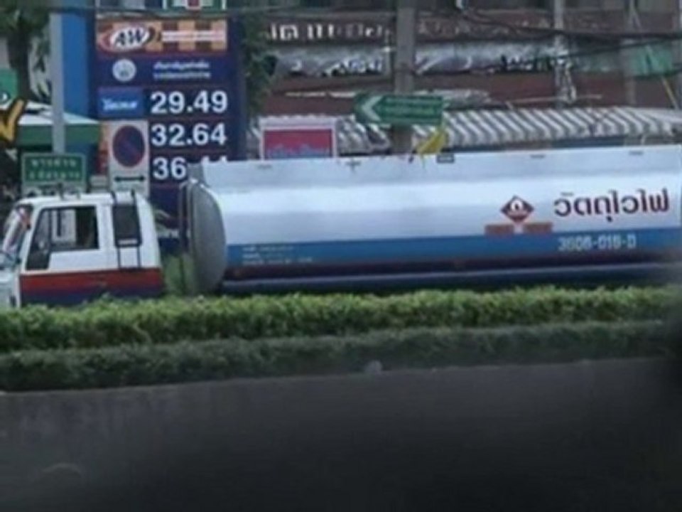 Thai government rejects protest talks offer