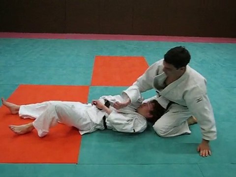 Cours du lundi 10 mai 2010 - Part 1 (JUJI-GATAME)