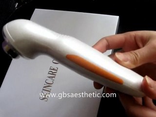 Home use photon and ultrasonic beauty device