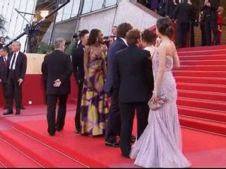Stars turn out for Bardem's Biutiful in Cannes