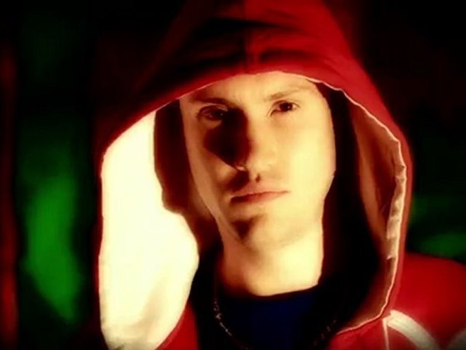 Teaser "Mets du Volume" de L'Ovni Kila & Awax