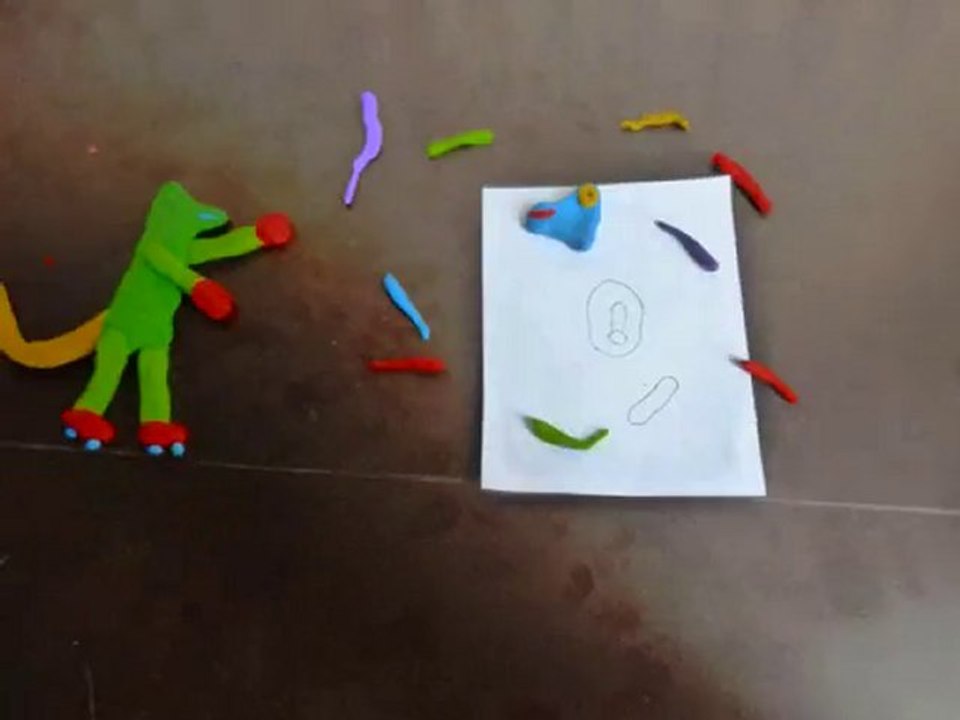 dino, le bout de patte à modeler