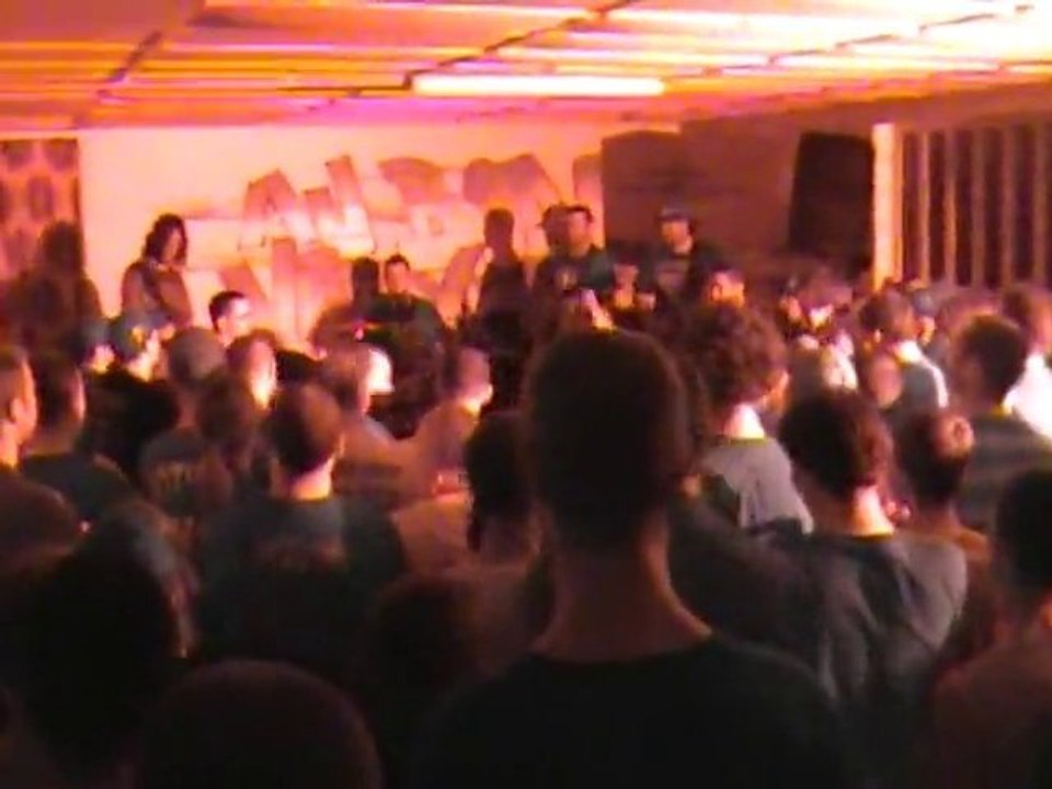 Hoods @ Au Bon Vieux Temps, Marquain (Be) [23.05.10] 9-10