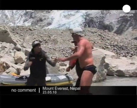 Swimming in Everest lake - no comment