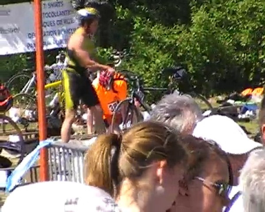 TRIATHLON pont audemer 2010.
