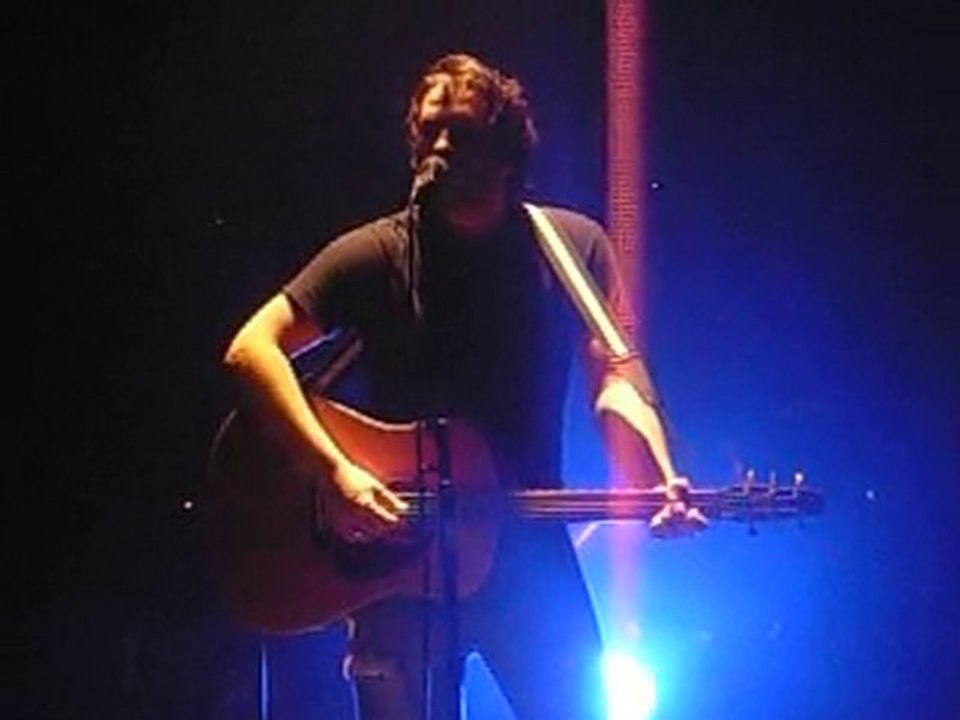 Saez  "A ton nom" live concert Usine d'Istres 15/05/10