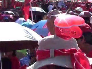 Tayland'da Hükümeti Protesto