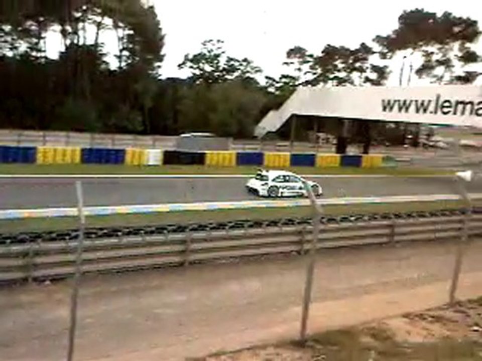 Course de mégane trophy aux world series by renault au mans