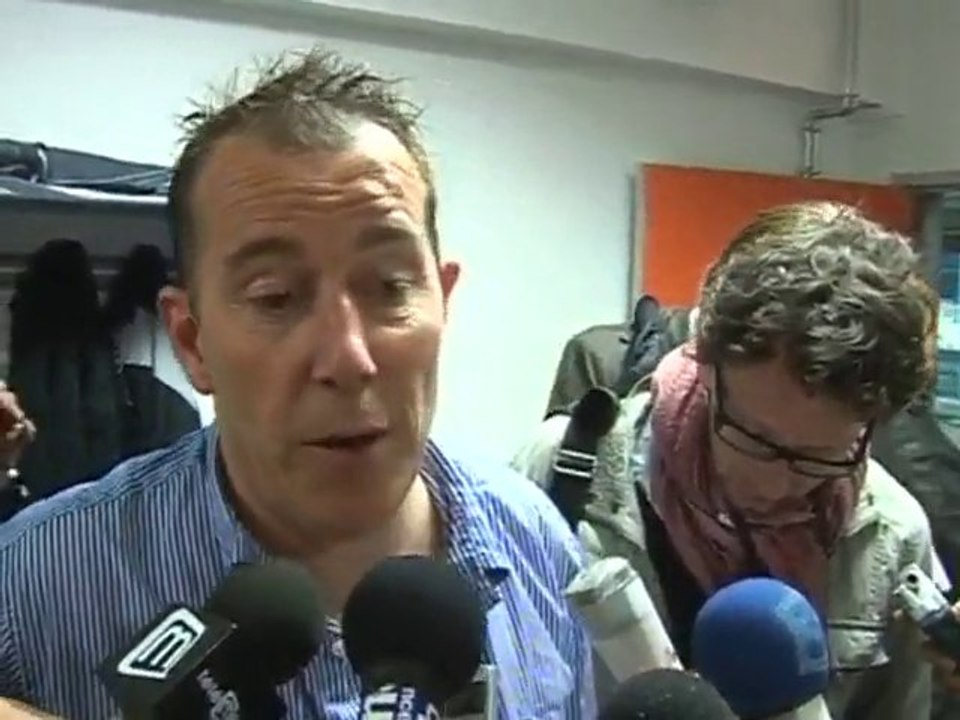 AC Arles: La joie de Jean-Marc Conrad (Foot)