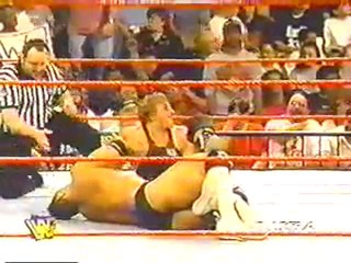 28/4/97 Rocky Maivia vs. Owen Hart