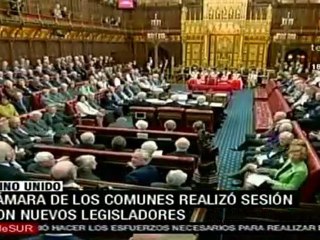 Cámara de Comunes recibe a David Cameron en G.B.