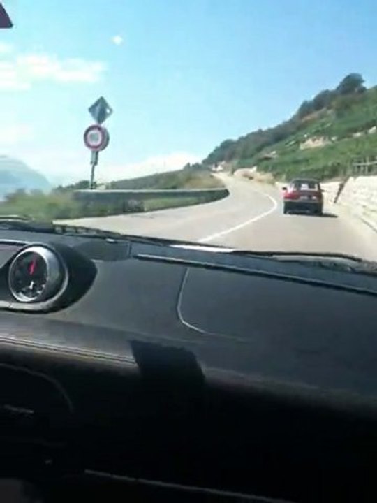 Porsche targa 997 en montagne