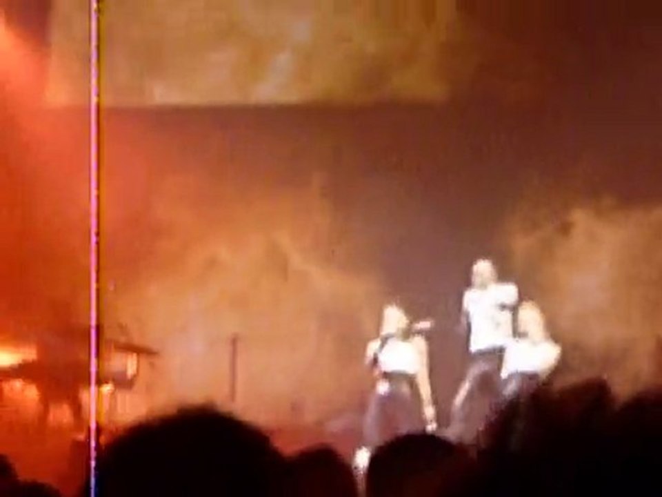 sensitized christophe willem paris zenith 18.05.2010