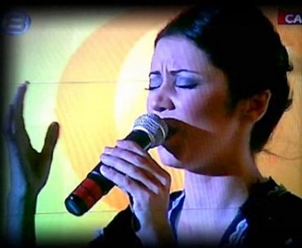 Beyaz Giyme Toz Olur - Gül Emekçi